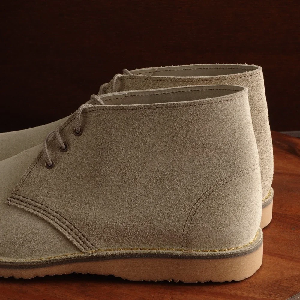 Red Wing Chukka Boots Mens SZ 10.5D Beige Weekender Mohave Suede Ankle 2nds NWOB